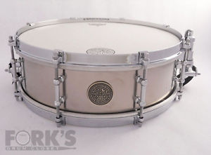 The Stanton More Spirit of New Orleans 4.5x14 Titanium Snare