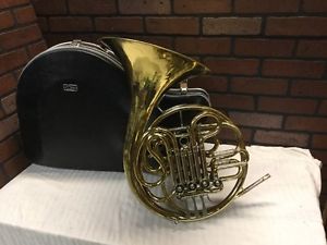 C.G. Conn 6d Double French Horn - N series (stock#236)