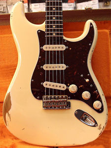 Used Fender Custom Shop TBC 1960 Stratocaster Relic -Aged Olympic White- 2010