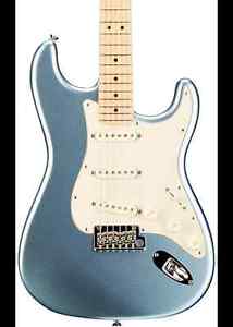 Fender American Deluxe Stratocaster Plus Electric Guitar  Ice Blue Metallic