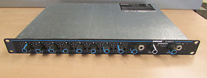 Shure SCM810 - 8 channel microphone preamp with limiter, nr.1