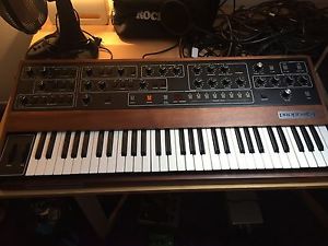 PROPHET 5 SEQUENTIAL CIRCUITS REV 3.2 With Kenton MIDI and Original Manual.