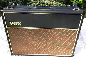 VOX AC30 CC2X CUSTOM CLASSIC AMP ALNICO BLUE CELESTION SPEAKERS NEW AC30CC2X