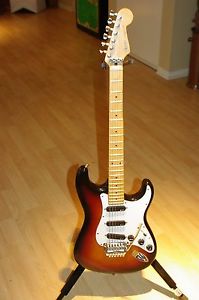 MIJ Fender Stratocaster w/EMG Pickups & Schaller System I locking tremolo 80's