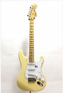 Fender Artist Yngwie Malmsteen Stratocaster,Maple Fretboard Vintage White #Q225
