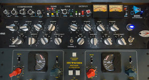 A Designs EM-EQ2 2 Channel Passive Pultec EQ hammer nail Stereo