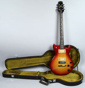 1980 Westbury Deluxe Model W2212 Electric Guitar w/OHSC