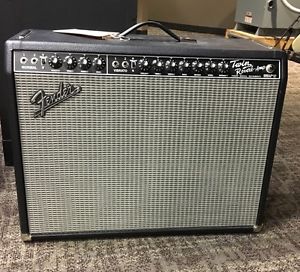 Fender Vintage Reissue '65 Twin Reverb 85 watt Guitar Amp
