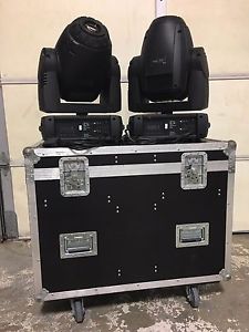 2 - Martin Mac 700 Profile with case