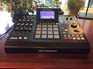 Akai MPC 5000 192 MB RAM OS 2.0