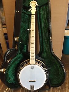Deering Goodtime 2 - 5 String Resonator Banjo