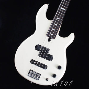 YAMAHA IKEBE Mod. BB424 Fretless (VW) New  w/ Gigbag