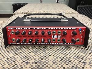 Walter Woods Ultra Blue Light Bass Amplifier In Excellent Condition!