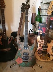 Guitare Électrique Modèle Unique Au Monde