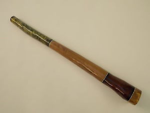 bouncy over blow woolybutt didgeridoo