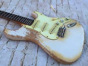 Custom Shop Aged Nitro Road Worn Aged White 60s Relic Fraser Guitars SRV