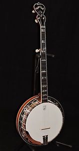 DEERING CALICO 5 STRING BANJO WITH DEERING 06 TONE RING & HARDSHELL CASE
