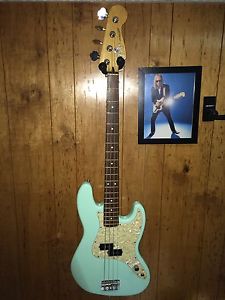 Fender Mark Hoppus Bass Guitar