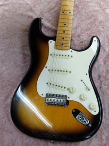 Fender American Vintage '57 Stratocaster 2-Color Sunburst Electric Guitar
