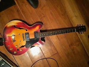 RIPRODUZIONE GIBSON 335, (NO CHINA, MADE IN ITALY) NO GIBSON,NO FENDER