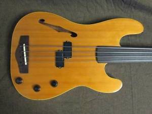 Used! Fender Japan PBAC-950 Lace Sensor&Piezo Fretless Thinline Precision Bass