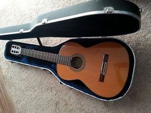 2004 Esteve Alboraya-Valencia-Espana Guitar Model. 1GR07