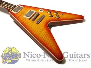 Gibson Custom Shop 2013 Flying V Standard (Cherry Sunburst) Electric