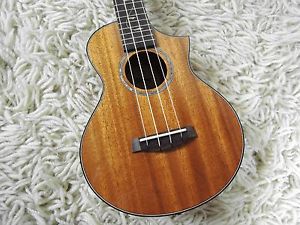 IBANEZ UEW1-MH Cutaway Konzert Ukulele Gigbag Made in Japan NEU NEW