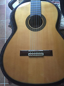 aria classical guitar