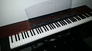Yamaha P-120 Digital Piano