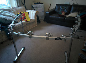 Pearl ICON curved drum rack + Extras