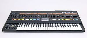 ROLAND JUPITER 8 Vintage Analog Synthesizer in great condition