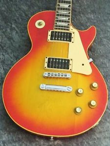 Gibson 76 Les Paul Standard Used w / Hard case
