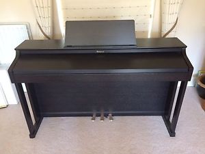 Boxed Roland HP302 Digital Piano, Immaculate Condition With Stool And Headphones