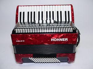 Akkordeon , Hohner ,  Bravo , 72  Bass