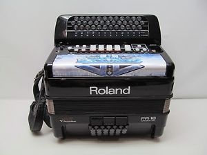 Roland FR-18 Digital 3 Row Diatonic V Accordion