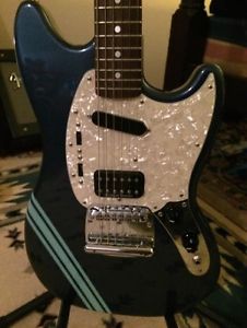 fender kurt cobain mustang Lake Placid Blue Competition