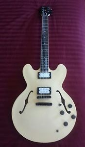 Gibson Es-335 Electric Guitar 1988 Showcase Edition - White