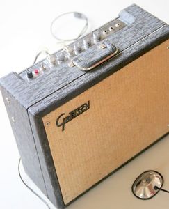 1960 Gretsch 6152 Tremolo & Reverb Combo Amp