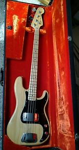 1977 Vintage original American Fender P Bass and case Excellent condition