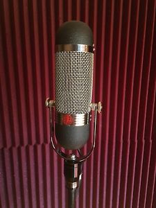 AEA R84 Ribbon Microphone
