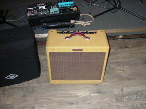 Fender blues Junior Limited Edition Lacquered Tweed with padded Studio slip!!!!