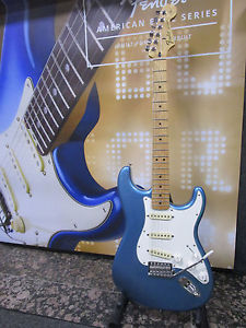 Fender Standard Strat MN Lake Placid Blue mit FENDER N3 Noiseless Strat Pickups
