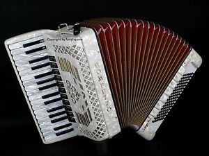 Akkordeon Bompezzo/Brandoni Super musette, klasse Zustand