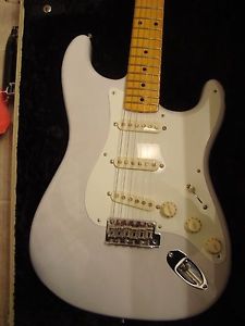 2016 Fender Eric Johnson Stratocaster - White Blonde