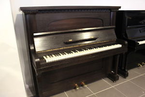 Schedel Klavier, Mod. 135, vom Klavierbaumeister