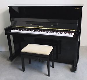 KAWAI UPRIGHT PIANO
