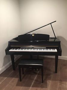 Yamaha Clavinova digital piano CLP265 Grand Piano - Local Delivery Included
