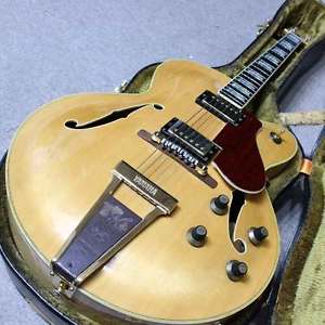 1974 YAMAHA AE-18 Natural Hollow Guitar Free Shipping Vintage