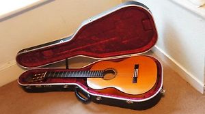 1978 R.E Spain Classical Flamenco Acoustic Guitar + Hiscox Case